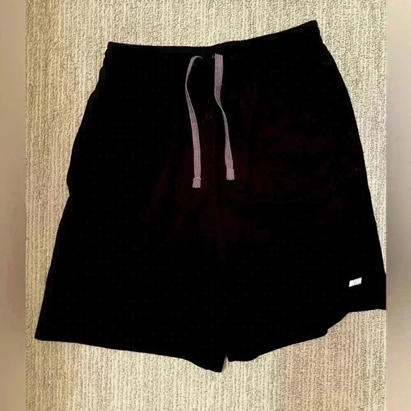 MENS SMALL Amazon essential basketball shorts - Picture 1 of 2